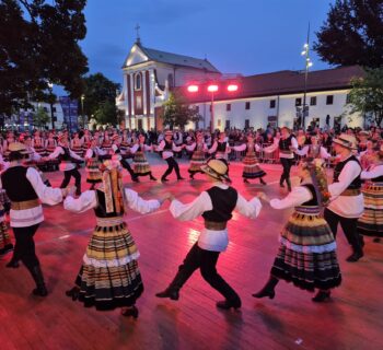 „Familijne tańcowanie” na Nocy Kultury